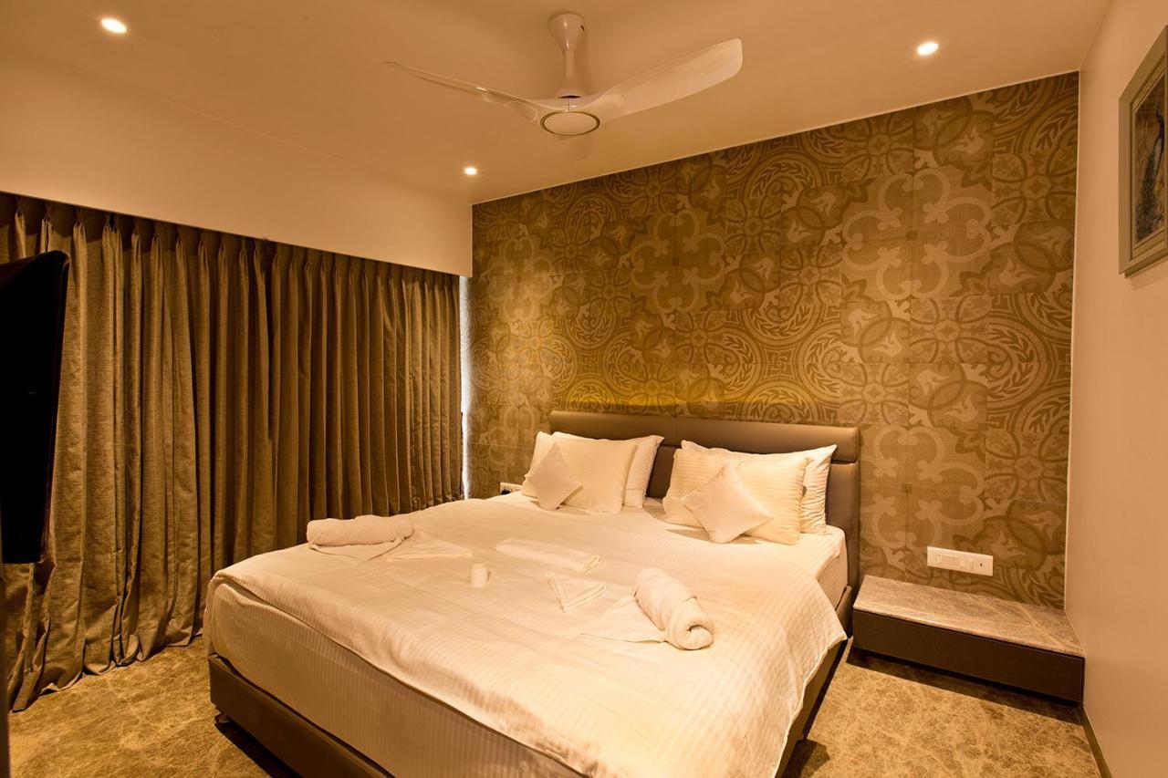 Hotel Millennium Park พันช์กานี ภายนอก รูปภาพ