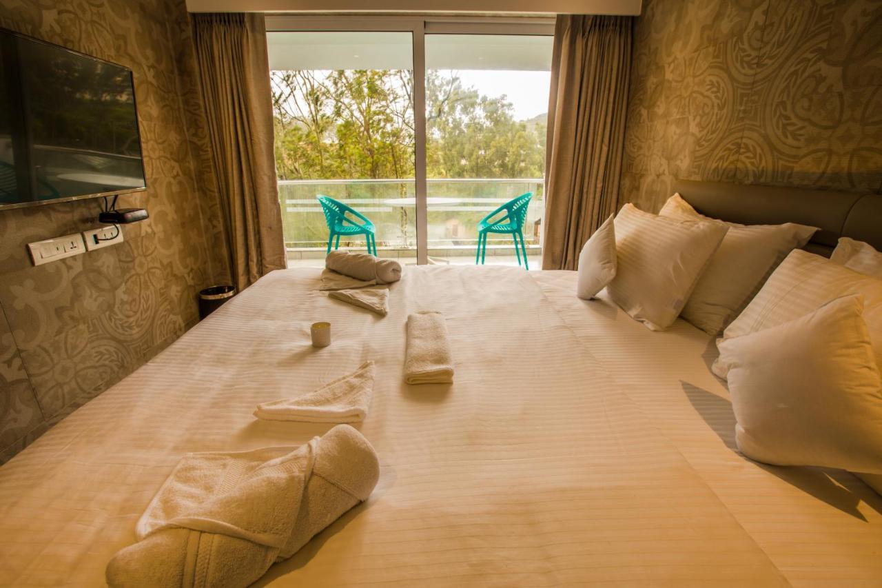 Hotel Millennium Park พันช์กานี ภายนอก รูปภาพ